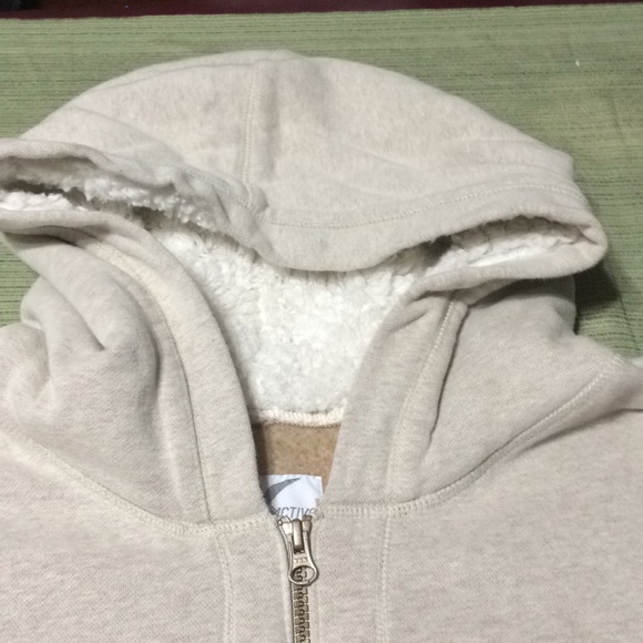 ACTIVE BEAUTIFUL HOODIE EXCELLENT CONDITION - Picture 3 of 7